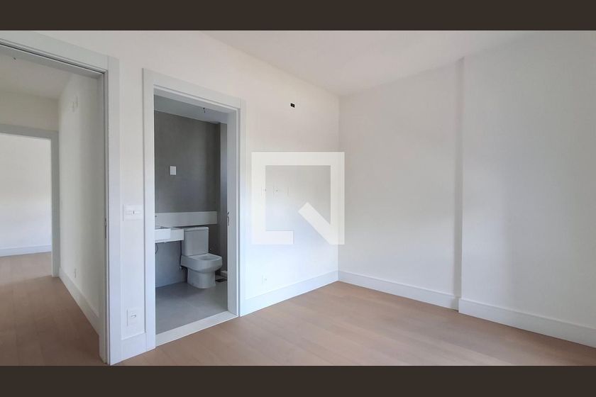 Apartamento à Venda - Cambuí, 3 Quartos,  190 m2 em , Campinas - sp | SoloBR