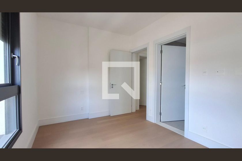 Apartamento à Venda - Cambuí, 3 Quartos,  190 m2 em , Campinas - sp | SoloBR