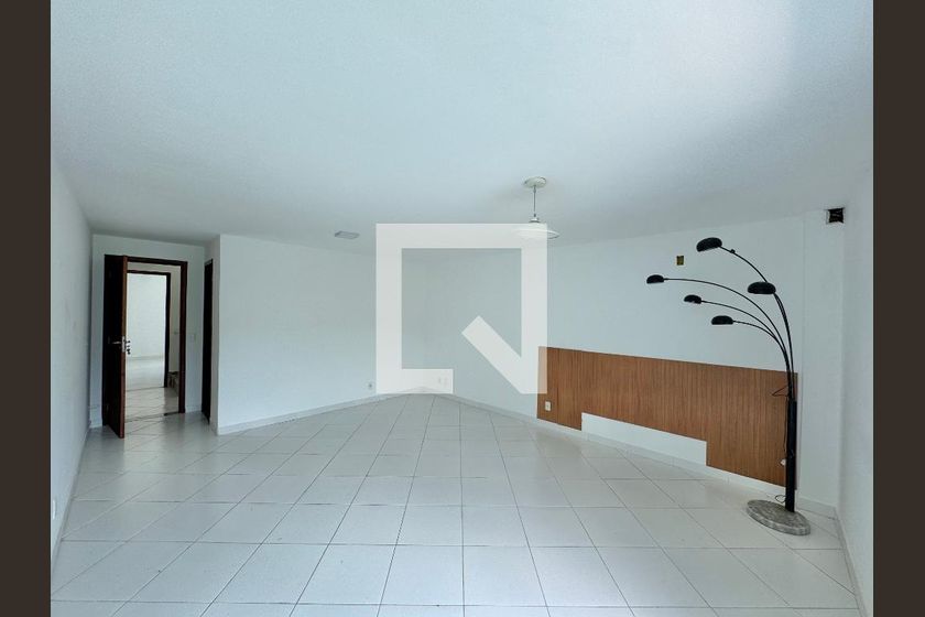 Casa, 4 quartos, 320 m² - Foto 29