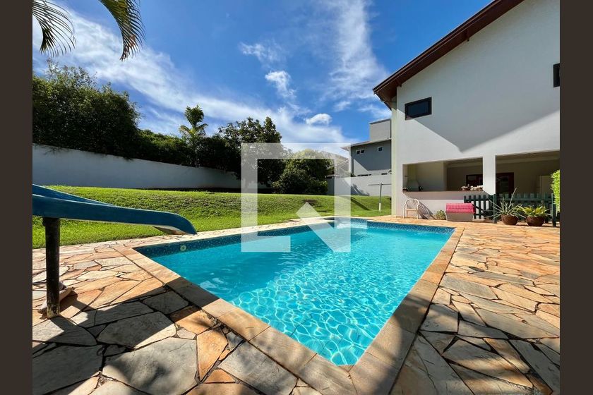 Casa à Venda - Lot. Alphaville Campinas, 4 Quartos,  265 m2 em , Campinas - sp | SoloBR