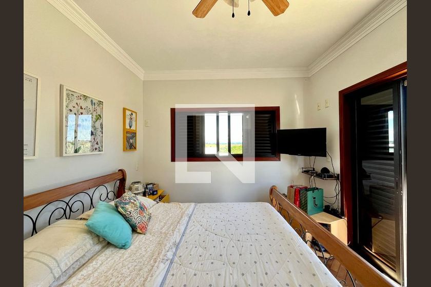 Casa à Venda - Lot. Alphaville Campinas, 4 Quartos,  265 m2 em , Campinas - sp | SoloBR