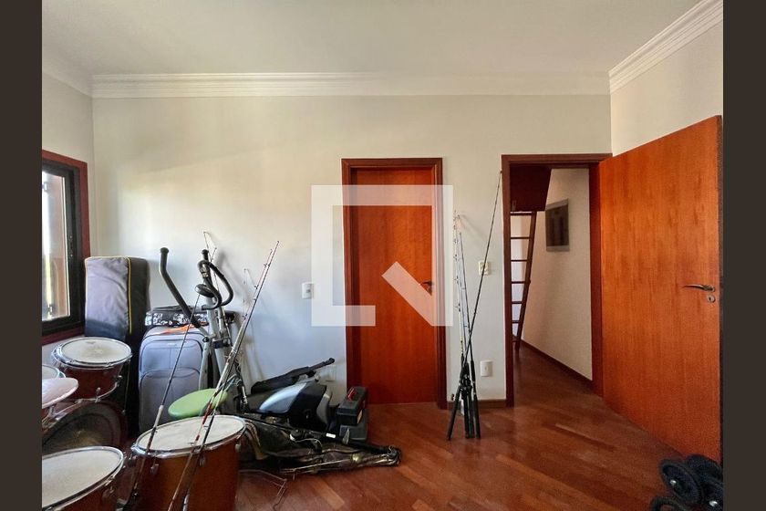 Casa à Venda - Lot. Alphaville Campinas, 4 Quartos,  265 m2 em , Campinas - sp | SoloBR