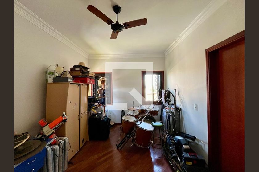 Casa à Venda - Lot. Alphaville Campinas, 4 Quartos,  265 m2 em , Campinas - sp | SoloBR