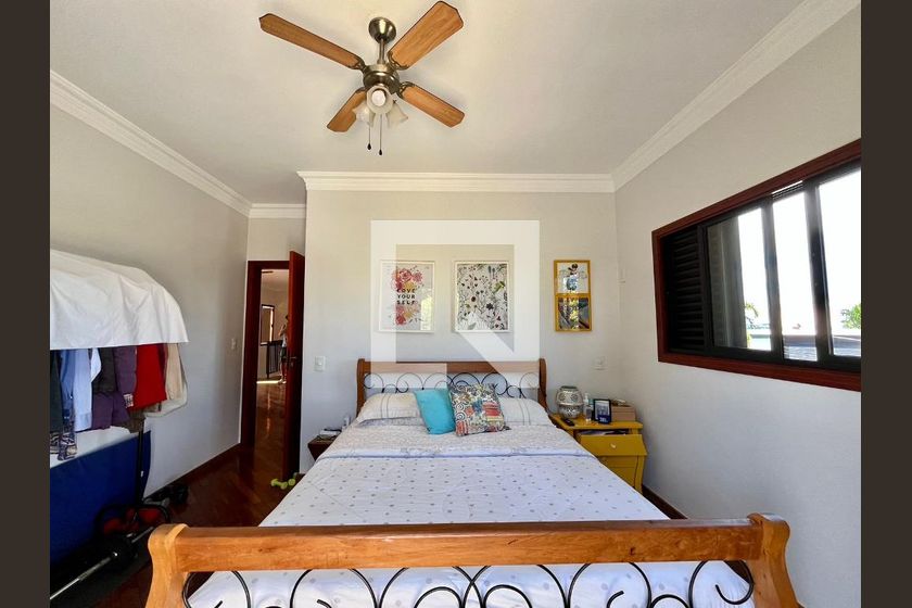 Casa à Venda - Lot. Alphaville Campinas, 4 Quartos,  265 m2 em , Campinas - sp | SoloBR
