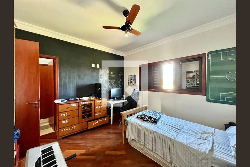 Casa à Venda - Lot. Alphaville Campinas, 4 Quartos,  265 m2 em , Campinas - sp | SoloBR