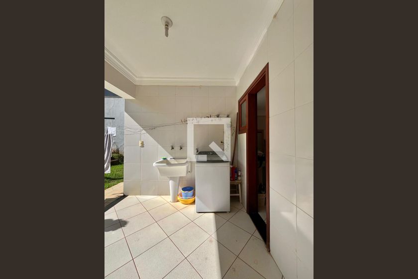 Casa à Venda - Lot. Alphaville Campinas, 4 Quartos,  265 m2 em , Campinas - sp | SoloBR
