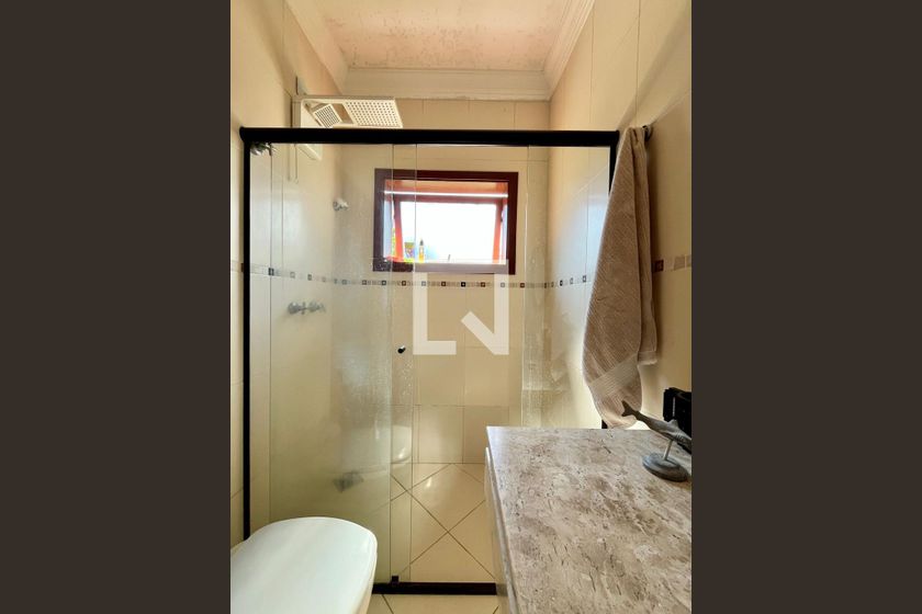 Casa à Venda - Lot. Alphaville Campinas, 4 Quartos,  265 m2 em , Campinas - sp | SoloBR