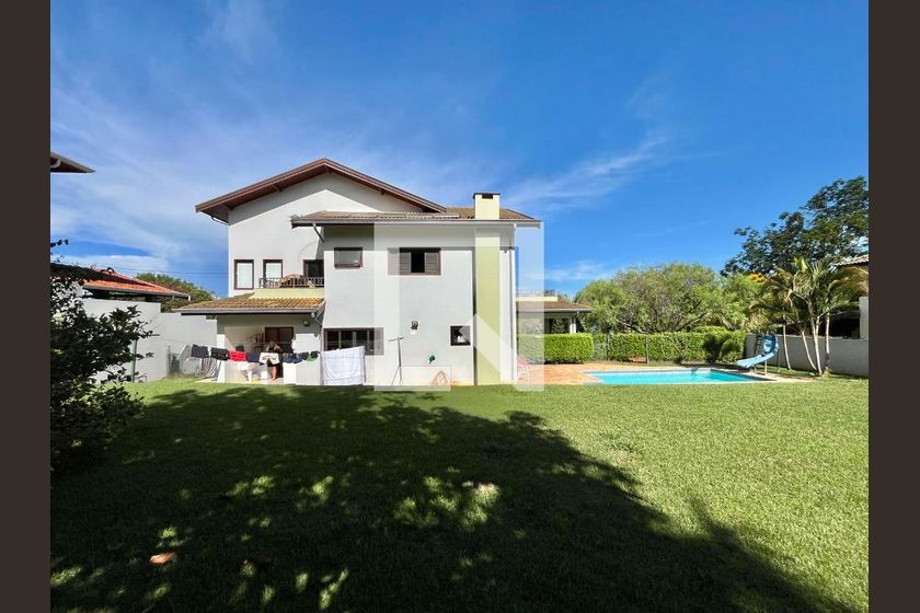Casa à Venda - Lot. Alphaville Campinas, 4 Quartos,  265 m2 em , Campinas - sp | SoloBR