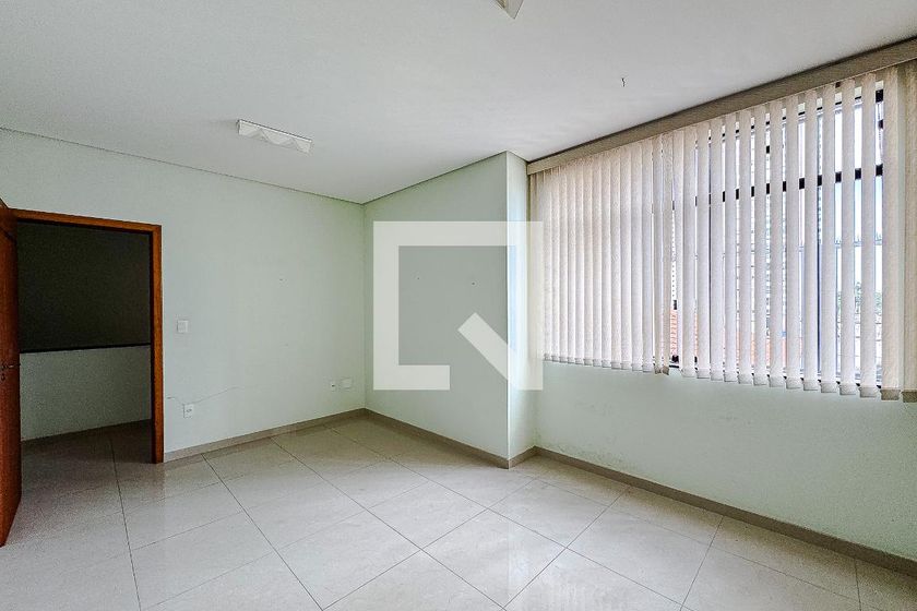 Casa, 5 quartos, 250 m² - Foto 37