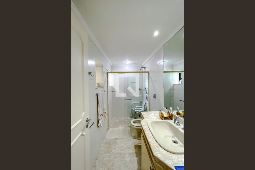 Apartamento, 3 quartos, 159 m² - Foto 54