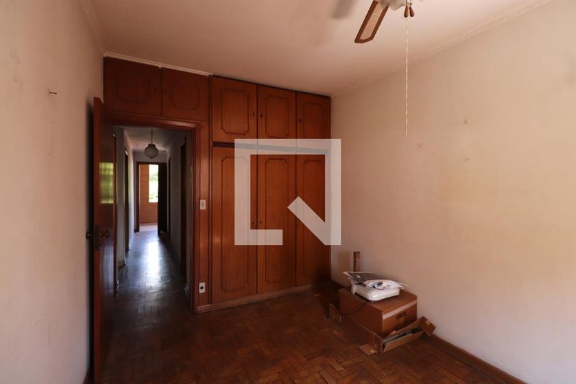 Casa, 3 quartos, 285 m² - Foto 19