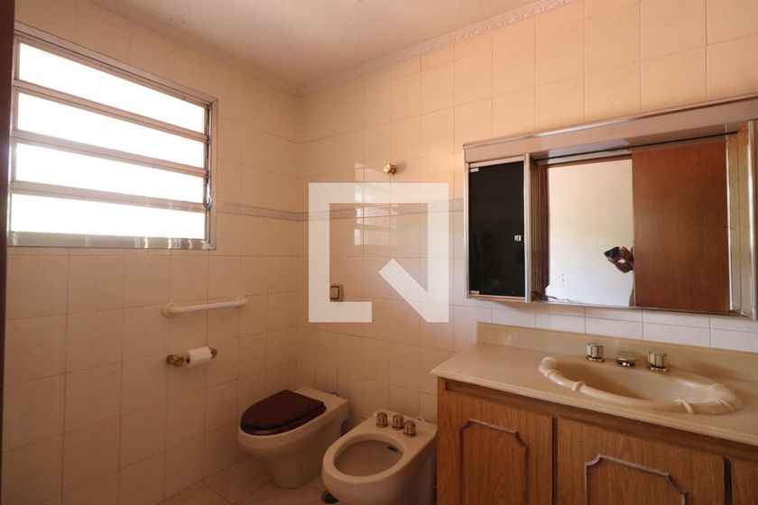 Casa, 3 quartos, 285 m² - Foto 34