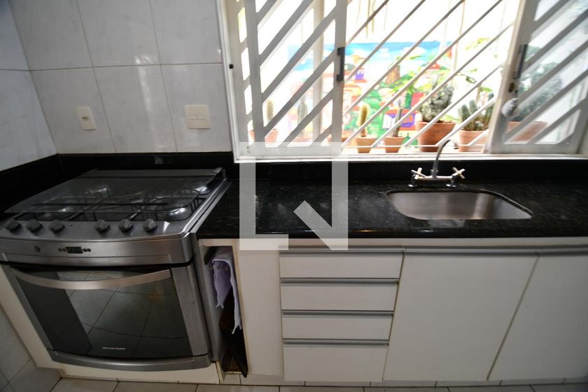 Casa à Venda - Cambuí, 3 Quartos,  190 m2 em , Campinas - sp | SoloBR