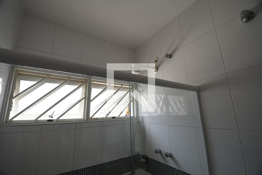 Casa à Venda - Cambuí, 3 Quartos,  190 m2 em , Campinas - sp | SoloBR