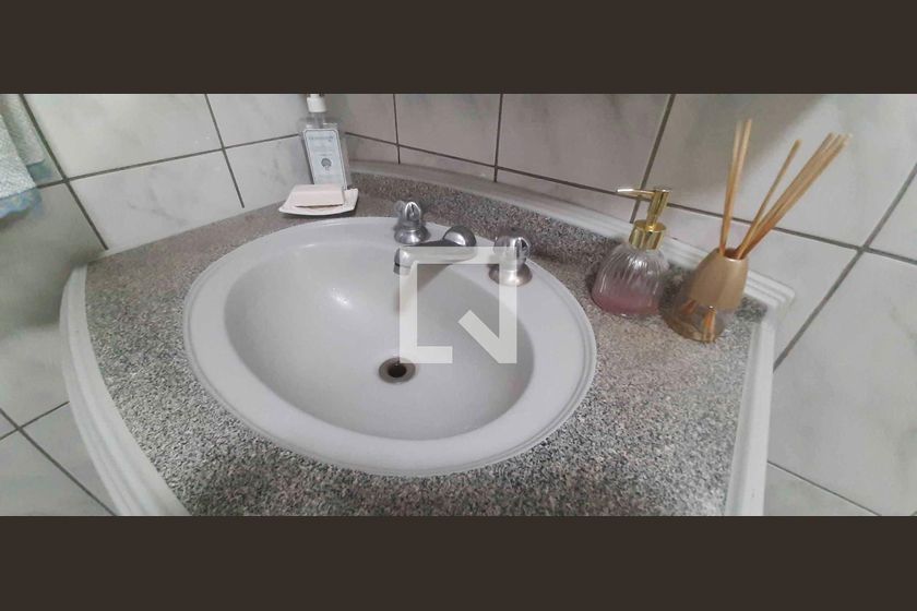 Casa, 4 quartos, 210 m² - Foto 45
