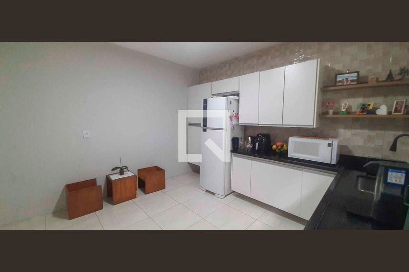 Casa, 4 quartos, 210 m² - Foto 48