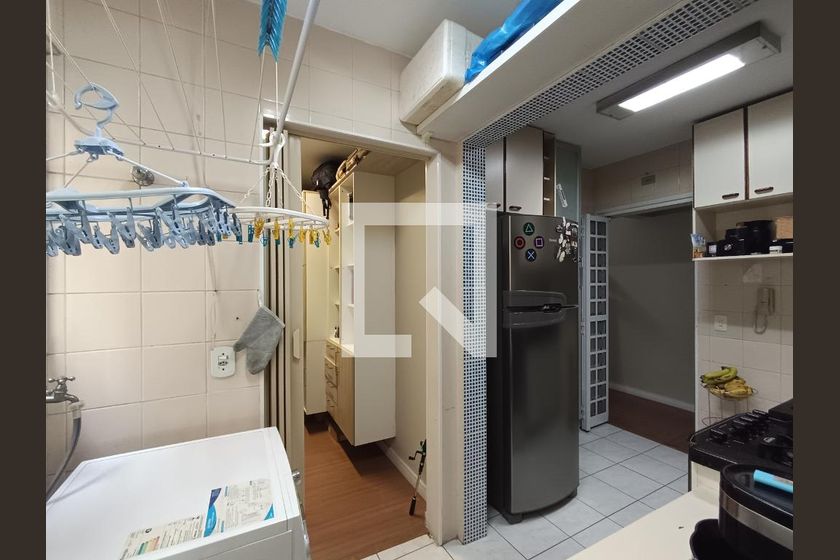Apartamento, 2 quartos, 64 m² - Foto 75