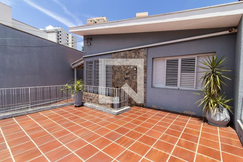 Casa à Venda - Guanabara, 3 Quartos,  197 m2 em , Campinas - sp | SoloBR