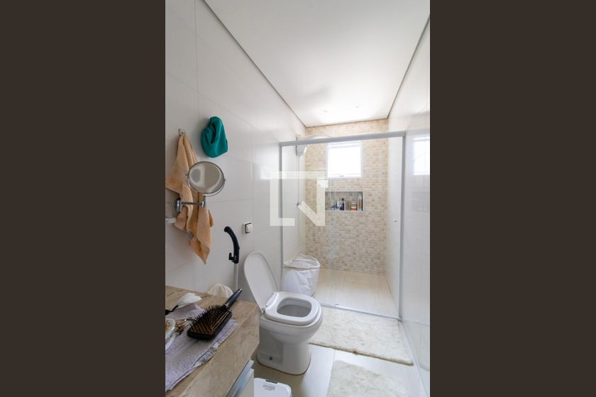 Casa à Venda - Guanabara, 3 Quartos,  197 m2 em , Campinas - sp | SoloBR