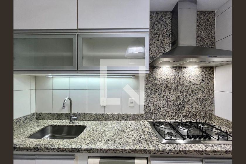 Apartamento à Venda - Cambuí, 2 Quartos,  75 m2 em , Campinas - sp | SoloBR