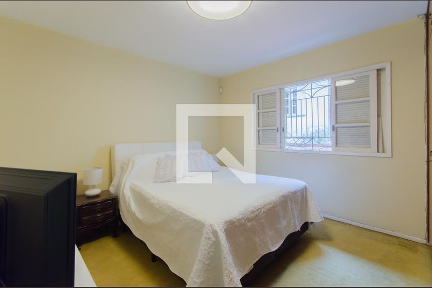 Casa, 3 quartos, 248 m² - Foto 29