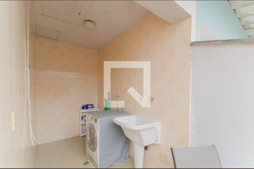 Casa, 3 quartos, 248 m² - Foto 63