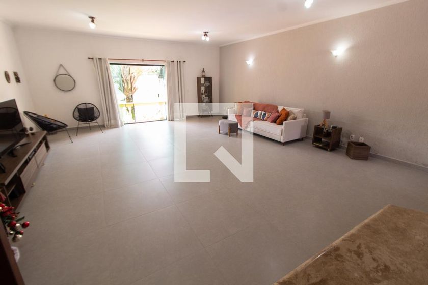 Casa à Venda - Fazenda Santa Cândida, 4 Quartos,  450 m2 em , Campinas - sp | SoloBR