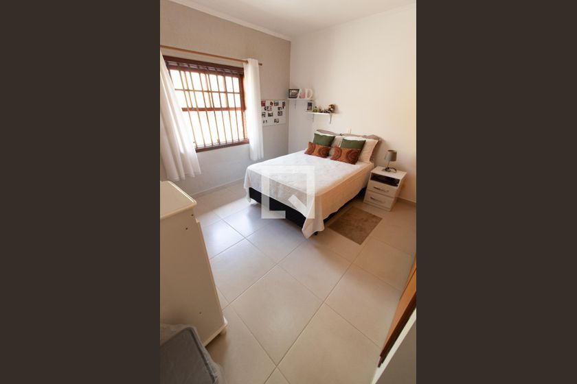 Casa à Venda - Fazenda Santa Cândida, 4 Quartos,  450 m2 em , Campinas - sp | SoloBR