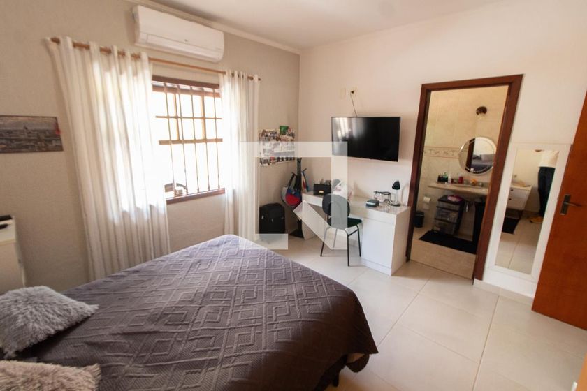 Casa à Venda - Fazenda Santa Cândida, 4 Quartos,  450 m2 em , Campinas - sp | SoloBR