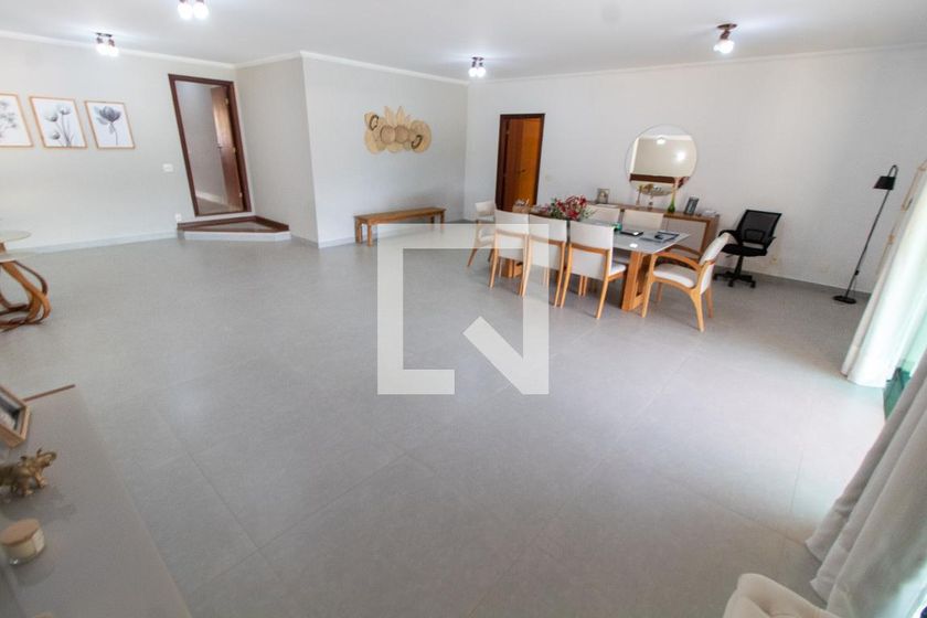 Casa à Venda - Fazenda Santa Cândida, 4 Quartos,  450 m2 em , Campinas - sp | SoloBR