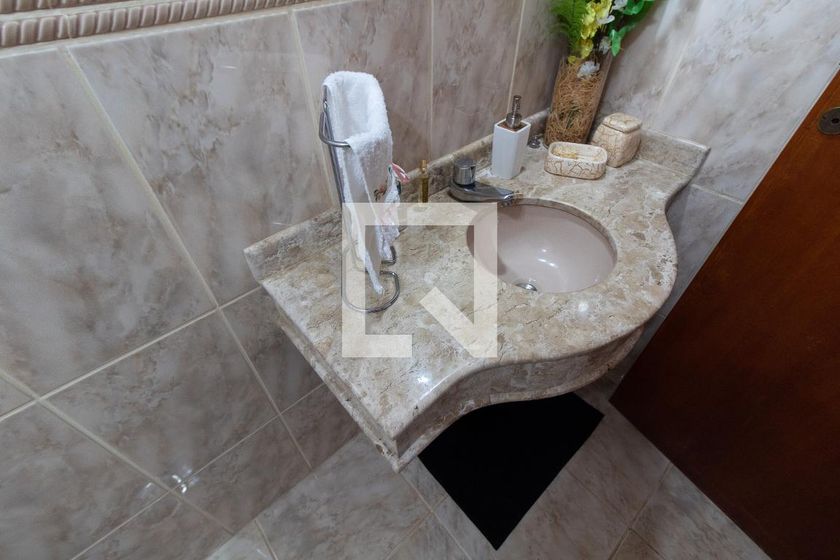 Casa à Venda - Fazenda Santa Cândida, 4 Quartos,  450 m2 em , Campinas - sp | SoloBR