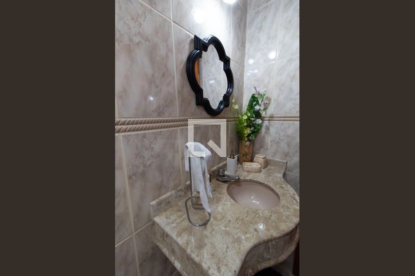Casa à Venda - Fazenda Santa Cândida, 4 Quartos,  450 m2 em , Campinas - sp | SoloBR
