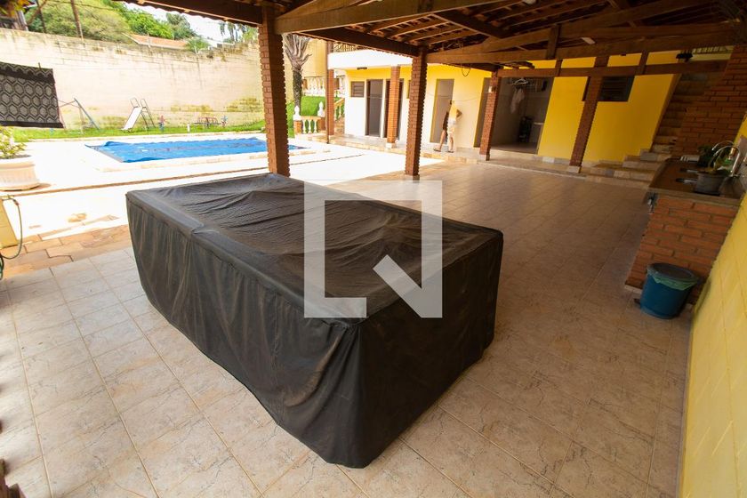 Casa à Venda - Fazenda Santa Cândida, 4 Quartos,  450 m2 em , Campinas - sp | SoloBR
