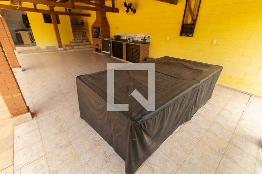 Casa à Venda - Fazenda Santa Cândida, 4 Quartos,  450 m2 em , Campinas - sp | SoloBR