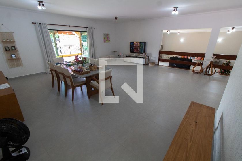 Casa à Venda - Fazenda Santa Cândida, 4 Quartos,  450 m2 em , Campinas - sp | SoloBR