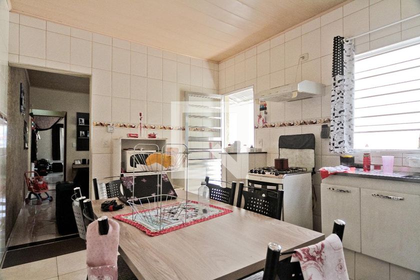 Casa, 3 quartos, 247 m² - Foto 77