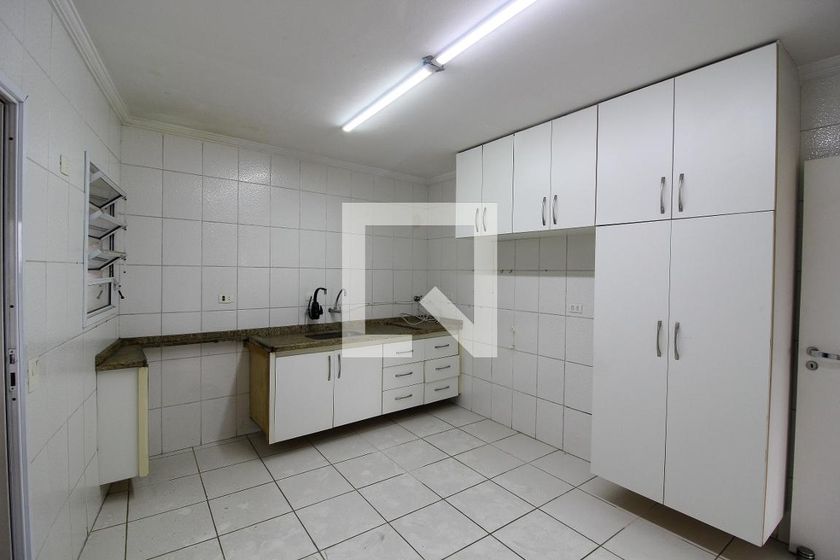Casa, 3 quartos, 226 m² - Foto 57