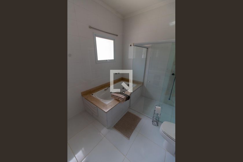 Casa à Venda - Lot. Alphaville Campinas, 3 Quartos,  414 m2 em , Campinas - sp | SoloBR