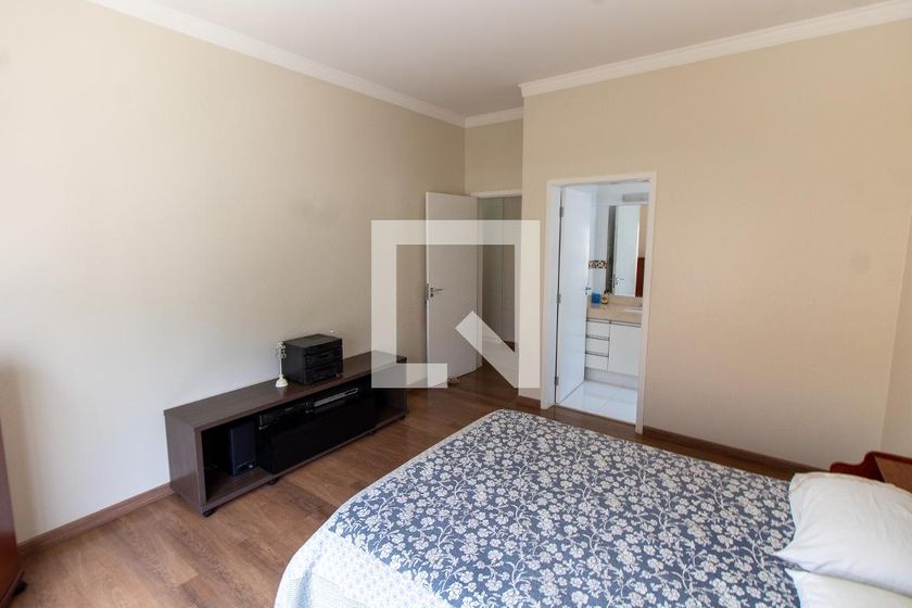 Casa à Venda - Lot. Alphaville Campinas, 3 Quartos,  414 m2 em , Campinas - sp | SoloBR