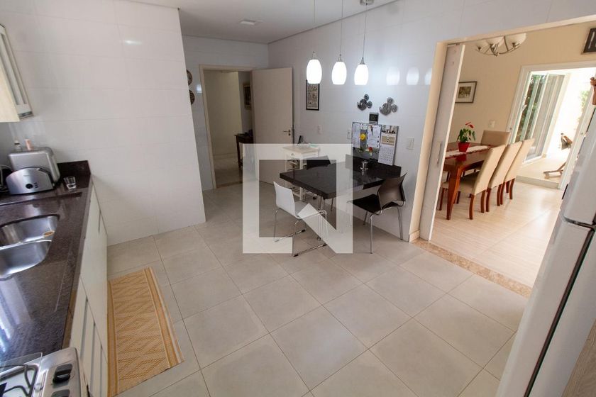 Casa à Venda - Lot. Alphaville Campinas, 3 Quartos,  414 m2 em , Campinas - sp | SoloBR