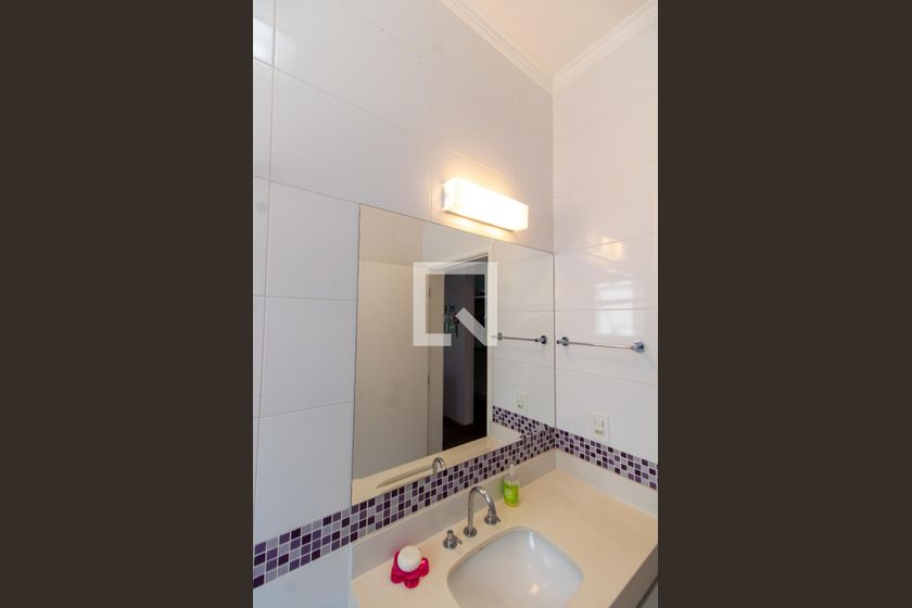 Casa à Venda - Lot. Alphaville Campinas, 3 Quartos,  414 m2 em , Campinas - sp | SoloBR