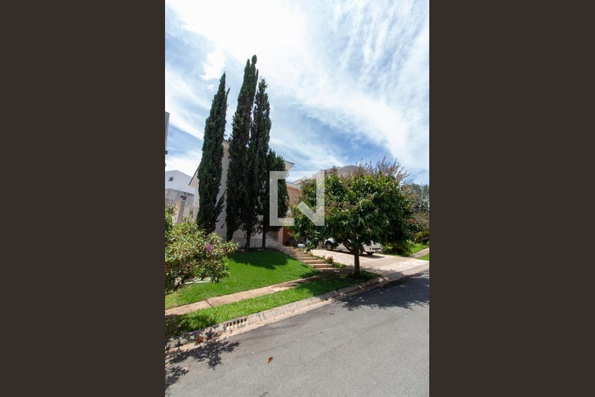 Casa à Venda - Lot. Alphaville Campinas, 3 Quartos,  414 m2 em , Campinas - sp | SoloBR