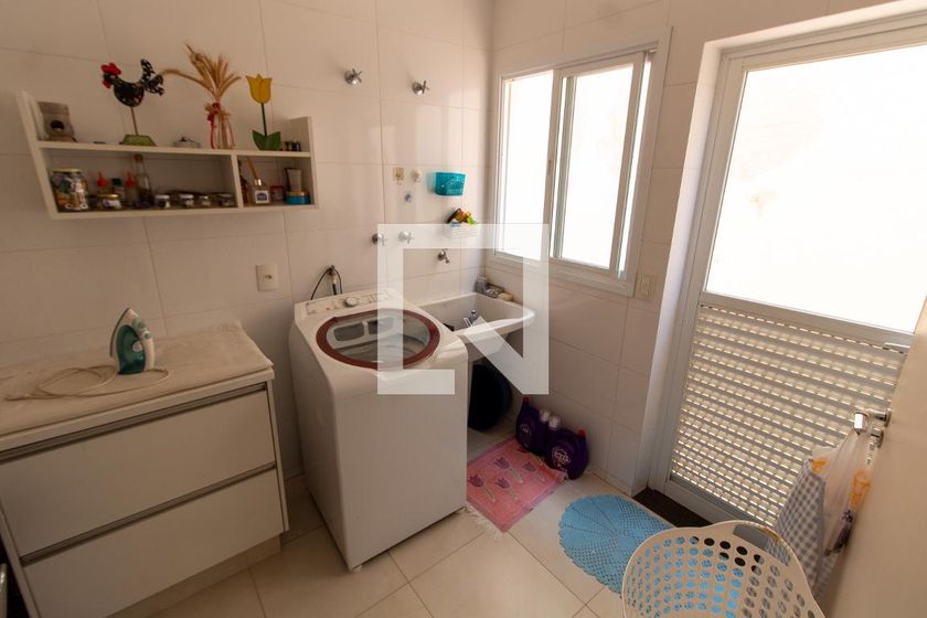 Casa à Venda - Lot. Alphaville Campinas, 3 Quartos,  414 m2 em , Campinas - sp | SoloBR