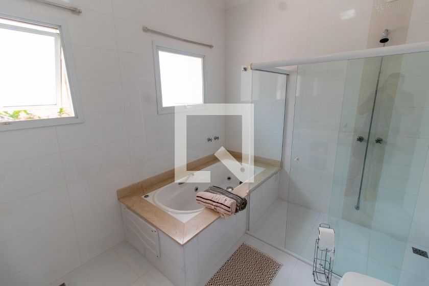 Casa à Venda - Lot. Alphaville Campinas, 3 Quartos,  414 m2 em , Campinas - sp | SoloBR