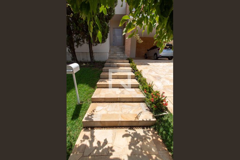 Casa à Venda - Lot. Alphaville Campinas, 3 Quartos,  414 m2 em , Campinas - sp | SoloBR