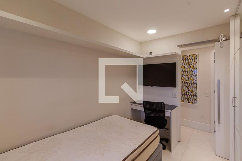 Apartamento, 2 quartos, 74 m² - Foto 32