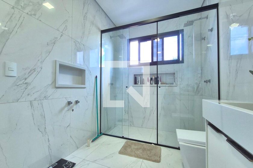 Casa à Venda - Swiss Park, 3 Quartos,  360 m2 em , Campinas - sp | SoloBR