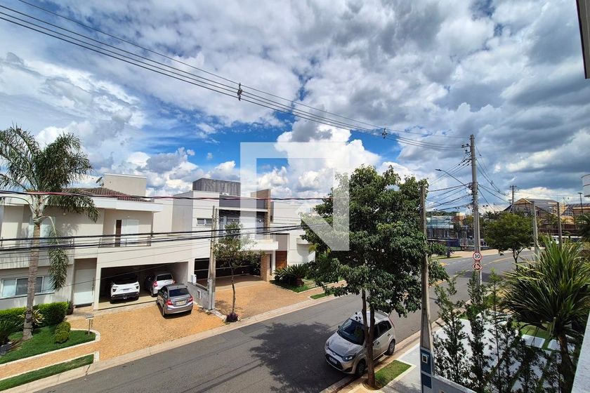 Casa à Venda - Swiss Park, 3 Quartos,  360 m2 em , Campinas - sp | SoloBR