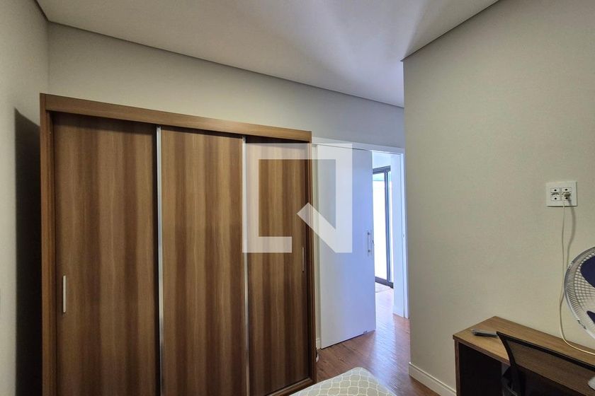 Casa à Venda - Swiss Park, 3 Quartos,  360 m2 em , Campinas - sp | SoloBR