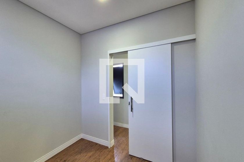Casa à Venda - Swiss Park, 3 Quartos,  360 m2 em , Campinas - sp | SoloBR